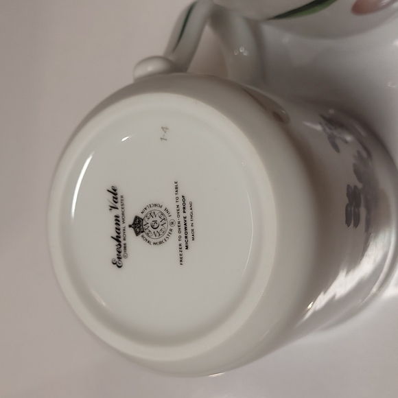 (#2)Royal worcester evesham vale coffee mugcup 2set made in England - Picture 3 of 6
